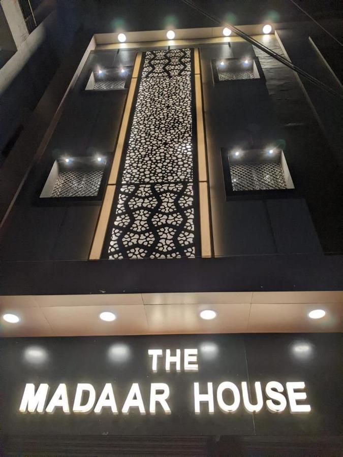The Madaar House Hotel Варанаси Екстериор снимка